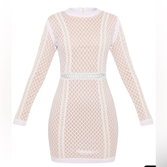 NWT Prettylittlething Thea White Fishnet Panel Bodycon Dress size 12 - Picture 1 of 4